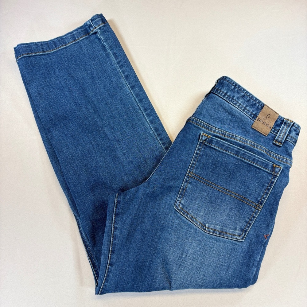 Prana Axiom Jean Mens 31x30 Medium Wash Blue Straight Stretch Denim Hiking